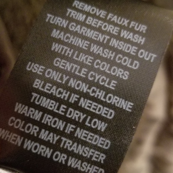 Sz 2 Torrid Sage Green Winter Coat w/Faux Fur Lined Hood - Picture 12 of 16